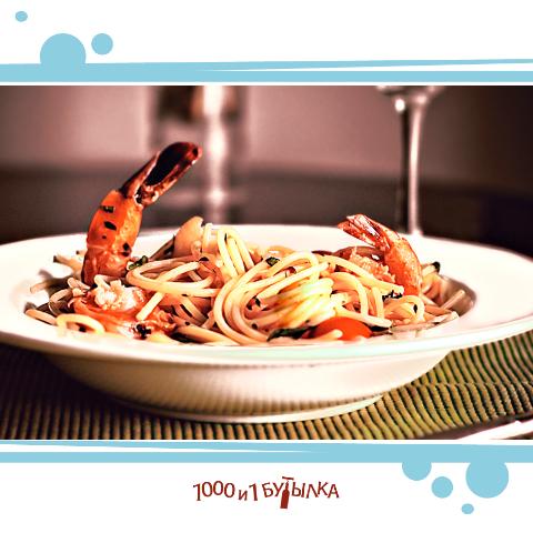 Рецепт спагетти с морским коктейлем.